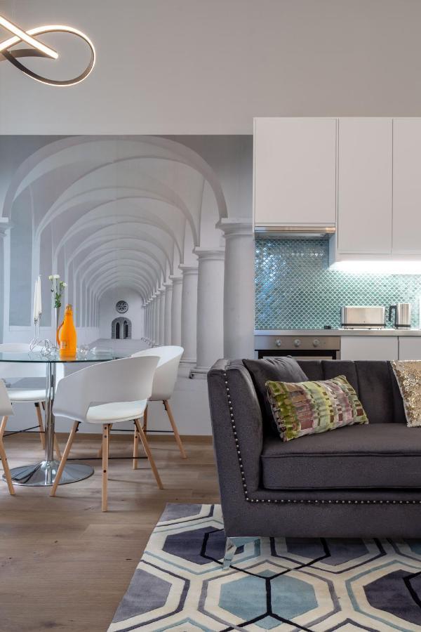 Premium Apartment By Hi5-King Street'S Luxury Suite Budapest Esterno foto