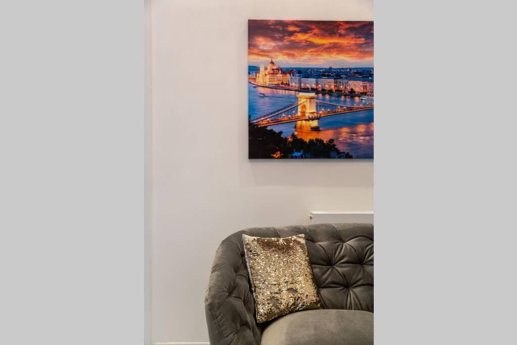 Premium Apartment By Hi5-King Street'S Luxury Suite Budapest Esterno foto