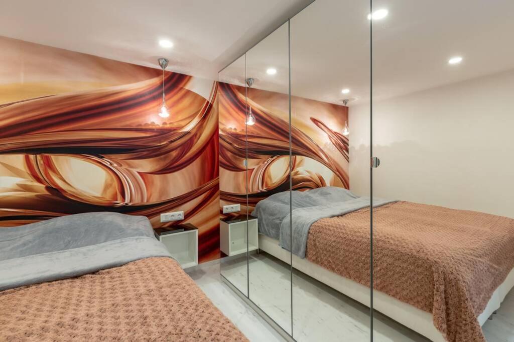 Premium Apartment By Hi5-King Street'S Luxury Suite Budapest Esterno foto